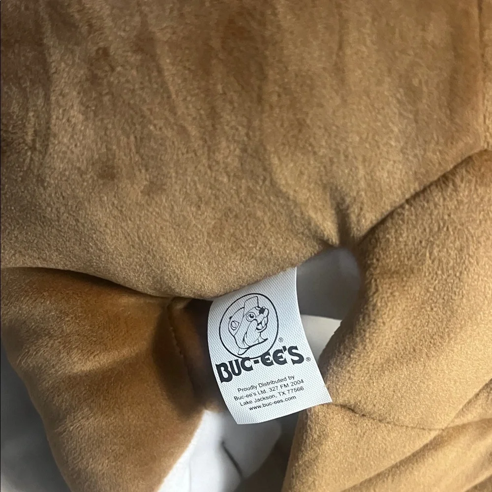 Brown and Red Stuffed Otter Toy Set - Picture 2 of 4